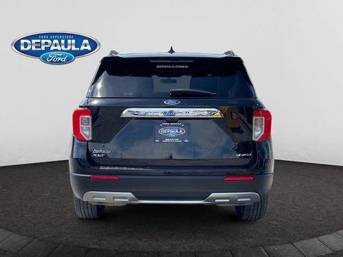 Used 2023 Ford Explorer XLT w/ Equipment Group 202A AWD/4WD image 5