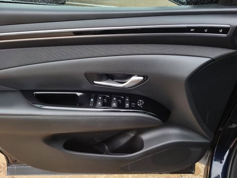 Certified 2024 Hyundai Tucson Limited AWD/4WD image 20
