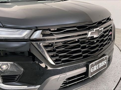 Used 2023 Chevrolet Traverse RS w/ LPO, Floor Liner Package image 35