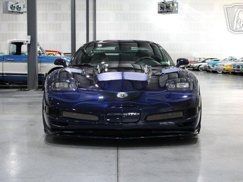 Used 2000 Chevrolet Corvette Coupe image 31