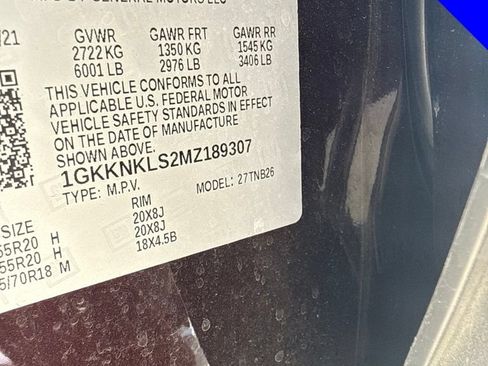 Used 2021 GMC Acadia SLE w/ Driver Convenience Package FWD image 12