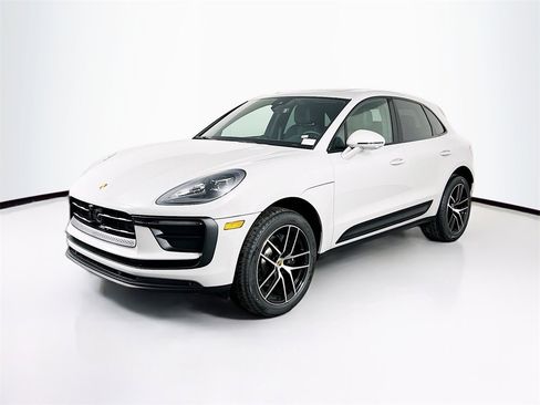 New 2026 Porsche Macan image 1