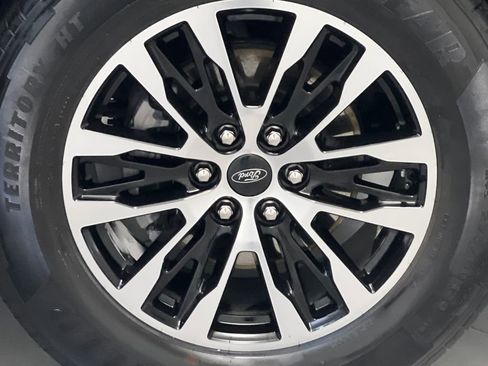 Used 2025 Ford Expedition Platinum AWD/4WD image 80