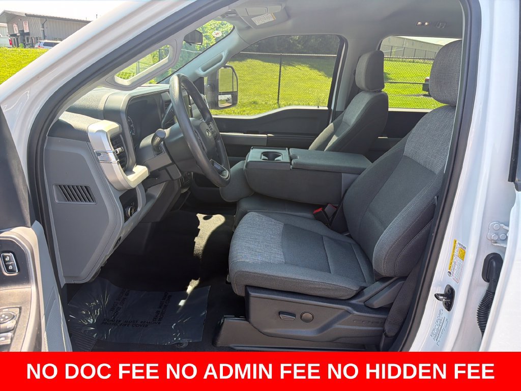 Used 2025 Ford F250 XLT AWD/4WD image 12