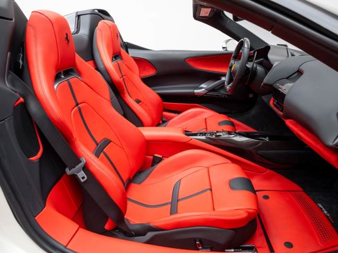 Certified 2022 Ferrari SF90 Spider image 23