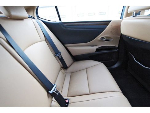 Used 2023 Lexus ES 350 w/ Premium Package FWD image 12