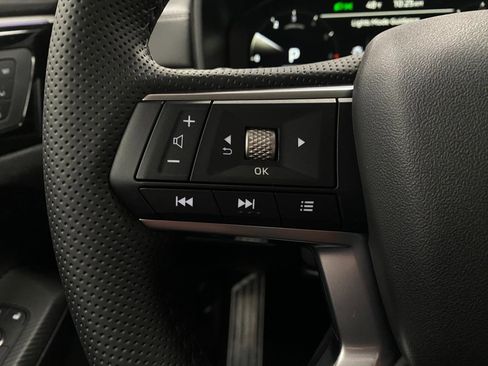 New 2025 Mitsubishi Outlander SEL image 15