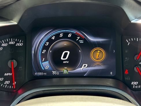 Used 2015 Chevrolet Corvette Stingray Coupe w/ 3LT Preferred Equipment Group RWD image 19