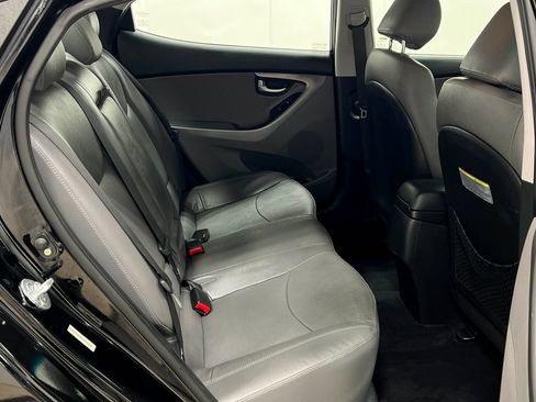 Used 2015 Hyundai Elantra Limited FWD image 30