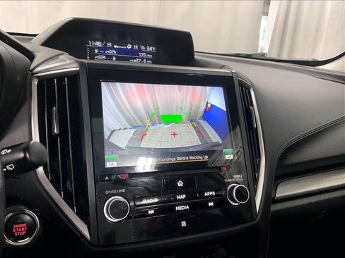 Used 2020 Subaru Forester Limited image 19