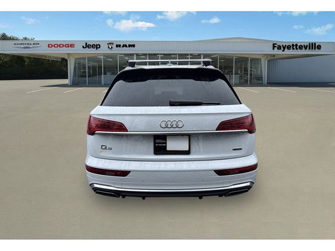 Used 2023 Audi Q5 2.0T Premium image 4