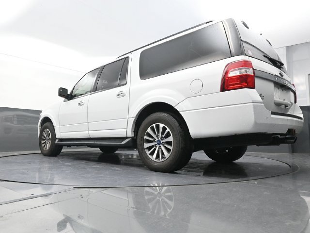 Used 2017 Ford Expedition EL XLT w/ Equipment Group 202A AWD/4WD image 35