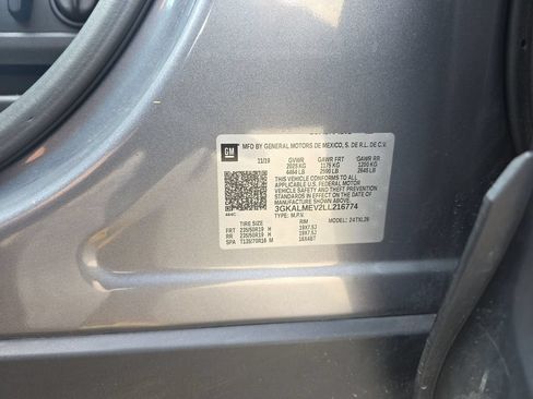Certified 2020 GMC Terrain SLE w/ Driver Convenience Package FWD image 36