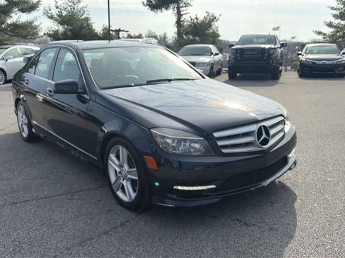 Used 2011 Mercedes-Benz C 300 4MATIC Sedan image 40
