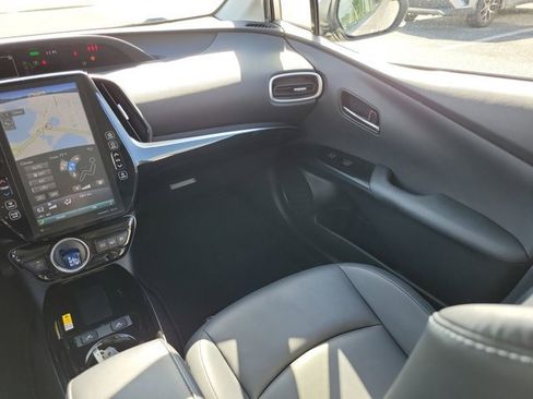 Used 2021 Toyota Prius Prime XLE w/ Carpet Mat Package (TMS) image 3