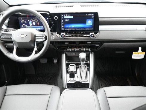 New 2026 Chevrolet Colorado LT w/ LT Convenience Package image 16