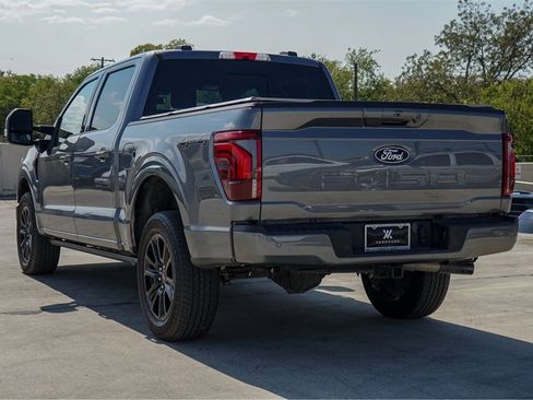 Used 2024 Ford F150 Platinum image 6