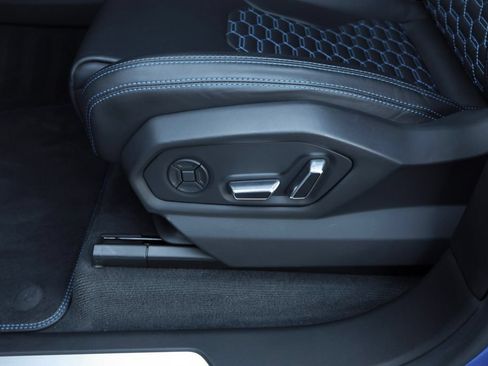 Used 2019 Lamborghini Urus AWD/4WD image 29