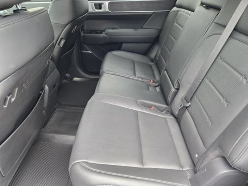 Certified 2026 Hyundai Santa Fe Limited AWD/4WD image 30
