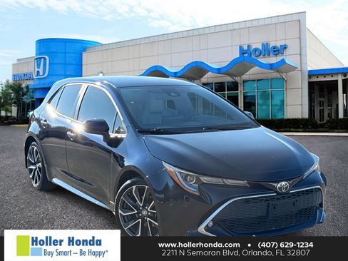 Used 2020 Toyota Corolla XSE image 1