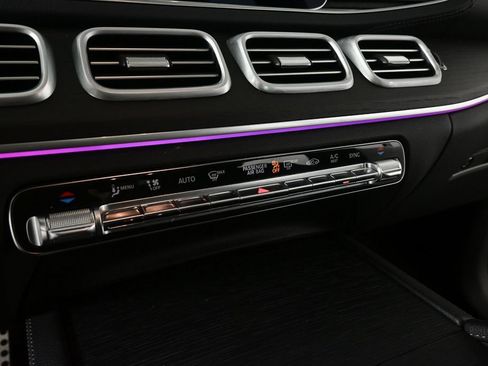 Certified 2024 Mercedes-Benz GLS 450 4MATIC image 14