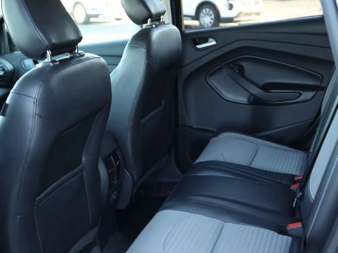 Used 2019 Ford Escape SE AWD/4WD image 30