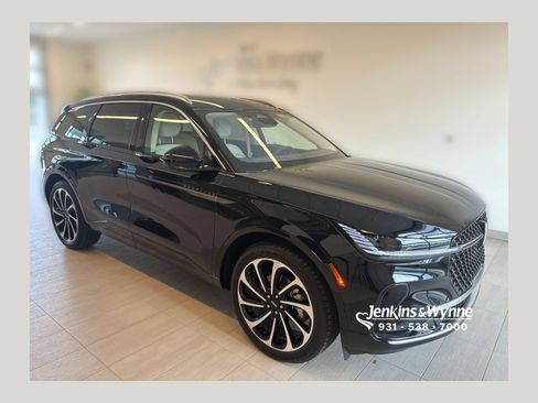 Used 2026 Lincoln Nautilus Black Label AWD/4WD image 1