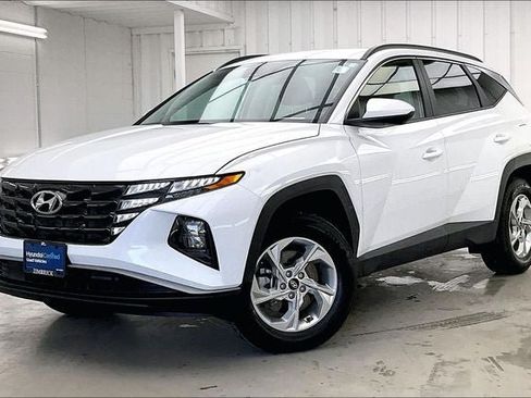Certified 2024 Hyundai Tucson SEL AWD/4WD image 2