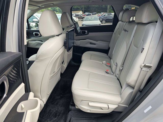 Used 2025 Kia Sorento S w/ Panoramic Sunroof Package FWD image 32