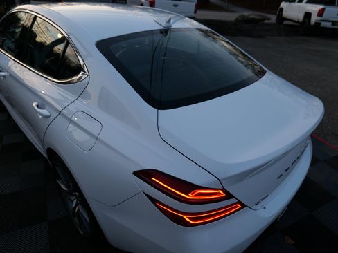 Used 2023 Genesis G70 2.0T image 83