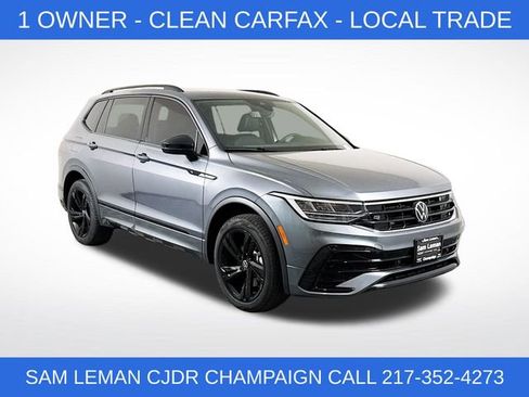 Used 2024 Volkswagen Tiguan SE R-Line AWD/4WD image 1