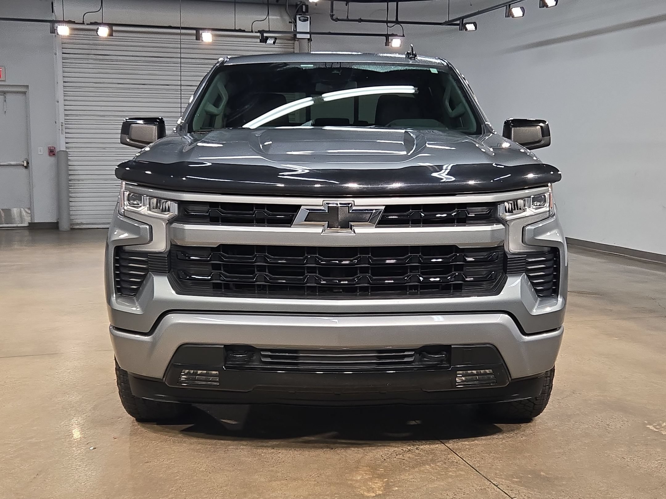 Used 2023 Chevrolet Silverado 1500 RST w/ Texas Edition Plus AWD/4WD image 2