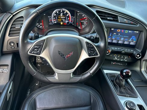 Used 2017 Chevrolet Corvette Stingray image 14