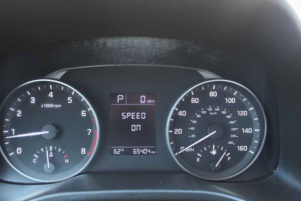 Used 2018 Hyundai Elantra SE FWD image 14