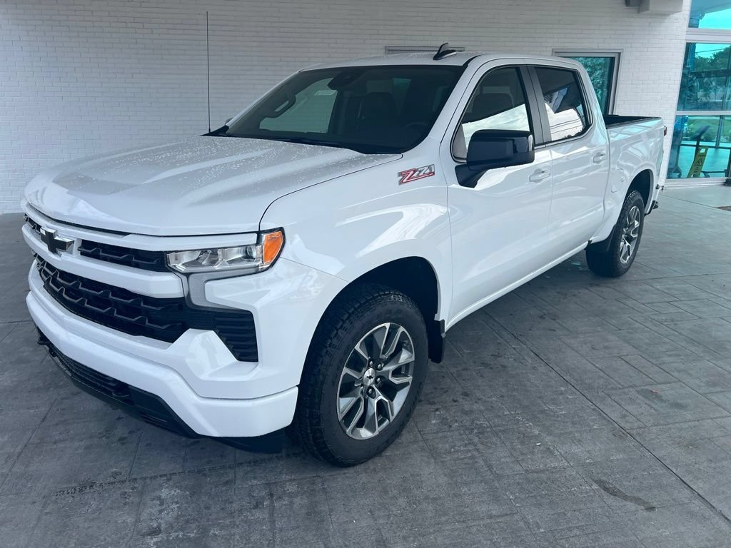 New 2026 Chevrolet Silverado 1500 RST AWD/4WD image 3
