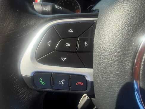 Used 2019 Jeep Renegade Trailhawk w/ LED Lighting Group AWD/4WD image 20