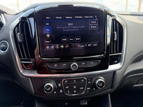 Certified 2023 Chevrolet Traverse LT image 27