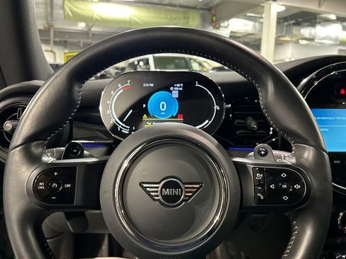 Used 2022 MINI Cooper S FWD image 11