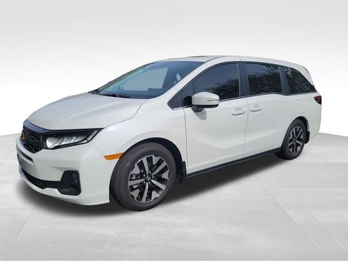 Certified 2026 Honda Odyssey EX-L image 14