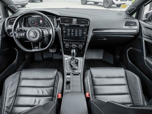Used 2019 Volkswagen Golf R 4-Door AWD/4WD image 17