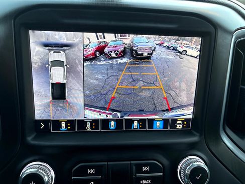 Used 2021 GMC Sierra 3500 AT4 w/ AT4 Premium Plus Package image 25