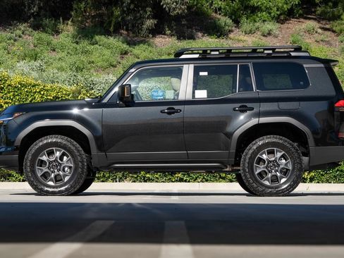 New 2026 Lexus GX 550 image 6