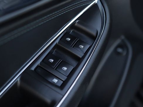 Used 2016 Chevrolet Cruze Premier w/ RS Package image 23