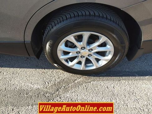 Used 2018 Chevrolet Equinox LT image 9