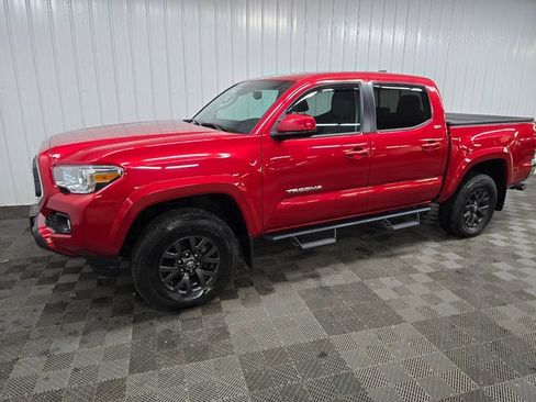 Used 2022 Toyota Tacoma SR5 image 6