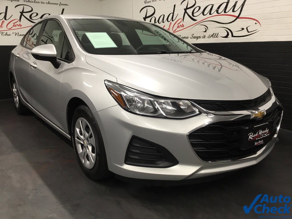 Used 2019 Chevrolet Cruze LS w/ LS Fleet Convenience Package FWD image 3