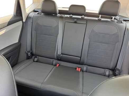 New 2024 Volkswagen Taos SE image 13