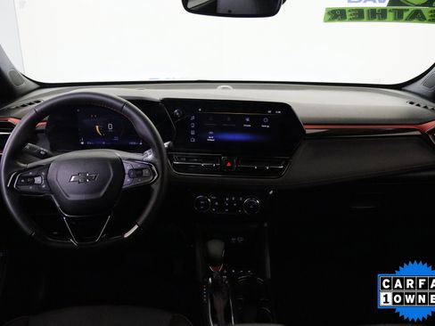 Used 2025 Chevrolet TrailBlazer RS w/ Convenience Package image 16