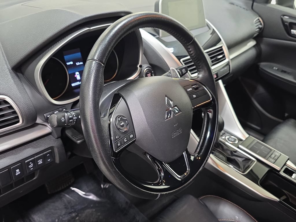 Used 2018 Mitsubishi Eclipse Cross SEL AWD/4WD image 14