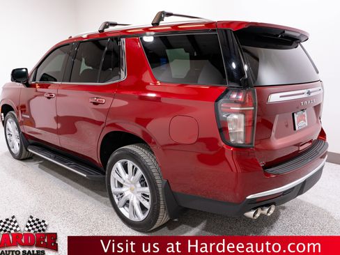 Used 2024 Chevrolet Tahoe High Country w/ Advanced Technology Package AWD/4WD image 3